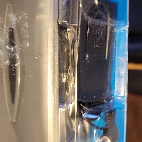 Radio Am/fm stereo cassette player brand new sealed RCA bass booster with head - Picture 8 of 8